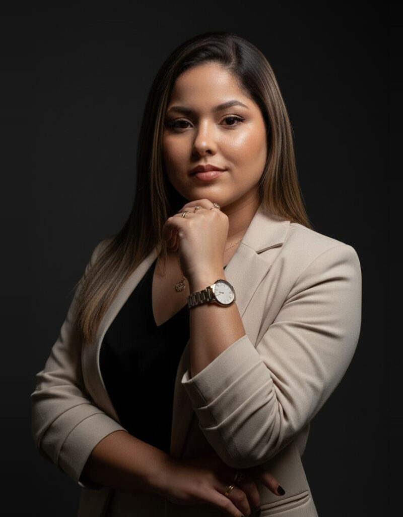 Gabriely Mota - Suporte Comercial