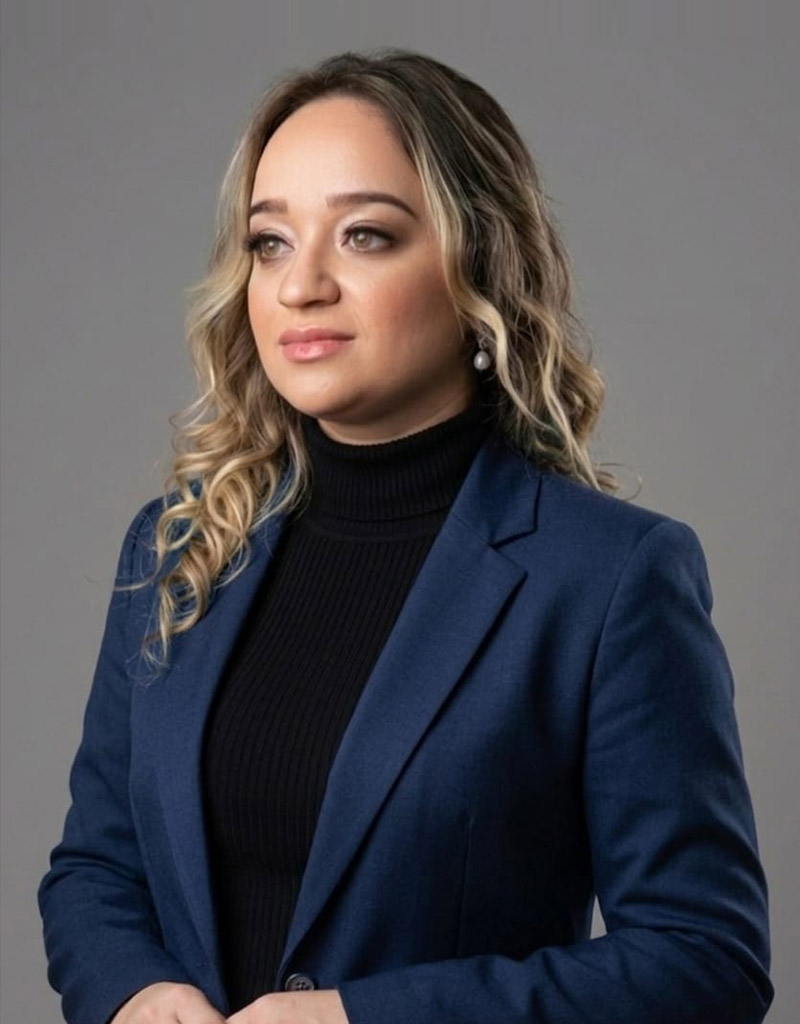 Vanessa de Oliveira Sales - Assistente Administrativa